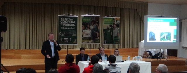 SICREDI realiza assembleia para prestação de contas do primeiro semestre