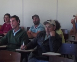 Agricultores familiares de Turvo discutem produção e comercialização