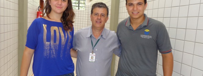 GRÊMIO VOZ ESTUDANTIL DO COLÉGIO PROFESSORES PLANEJA ATIVIDADES
