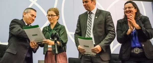 RÁDIOS COMUNITÁRIAS COBRAM AÇÕES DO GOVERNO FEDERAL E DO CONGRESSO NACIONAL