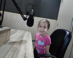 Mayra veio para cantar homem sem coragem não possui mulher bonita